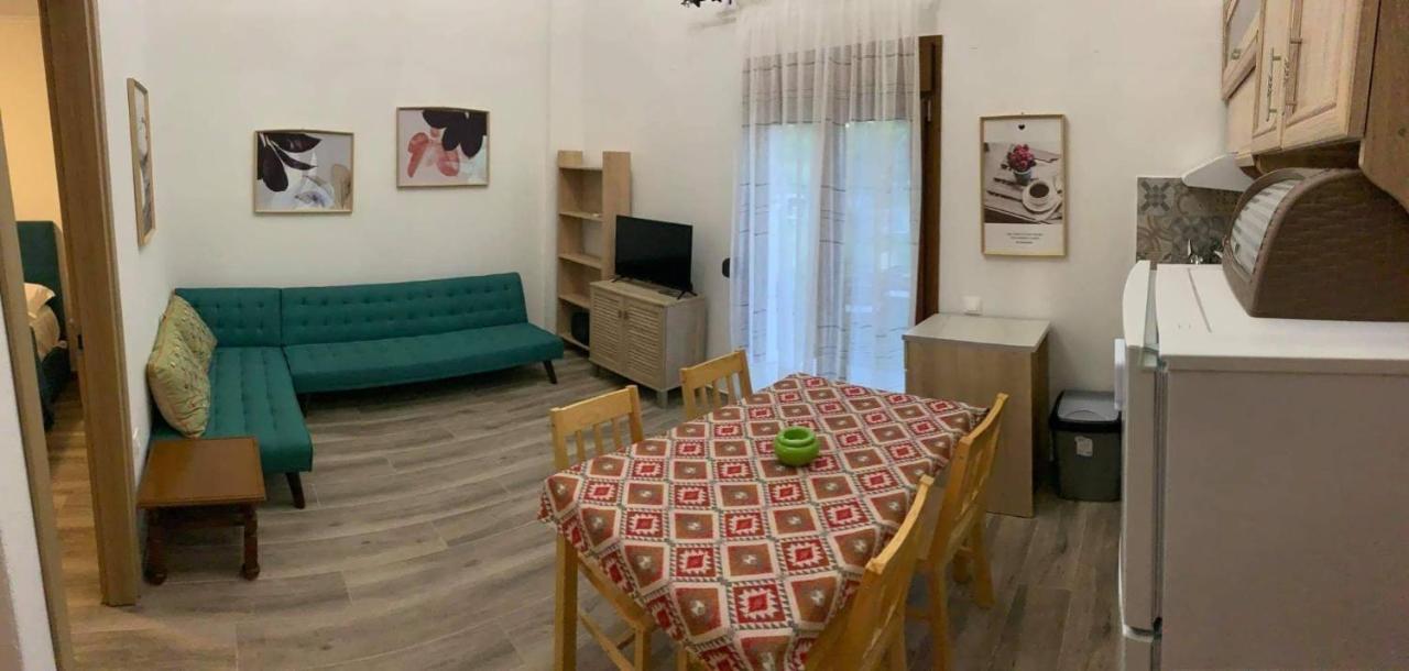 Appartamento To Petrino Spiti Possidi Esterno foto