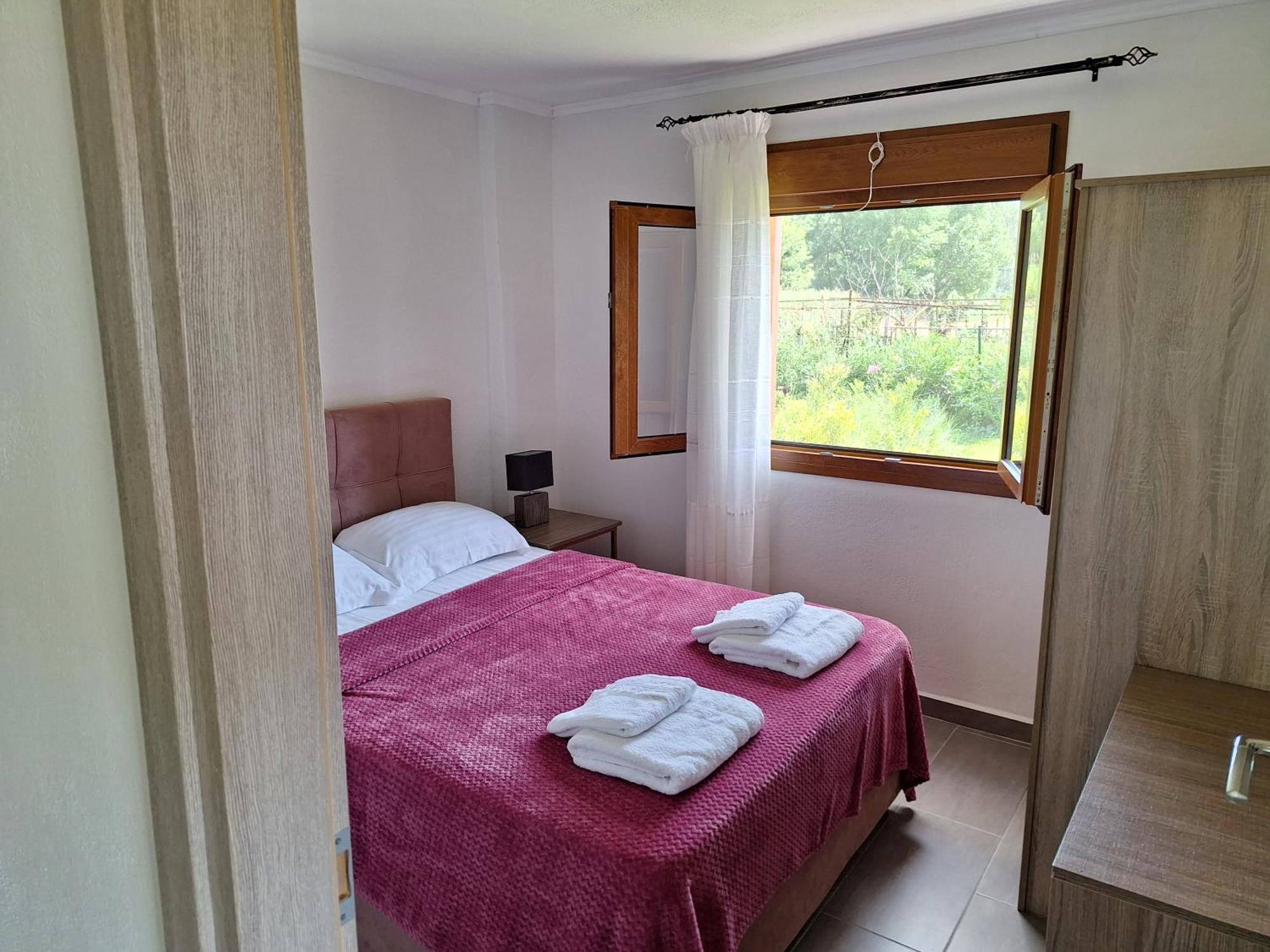 Appartamento To Petrino Spiti Possidi Esterno foto