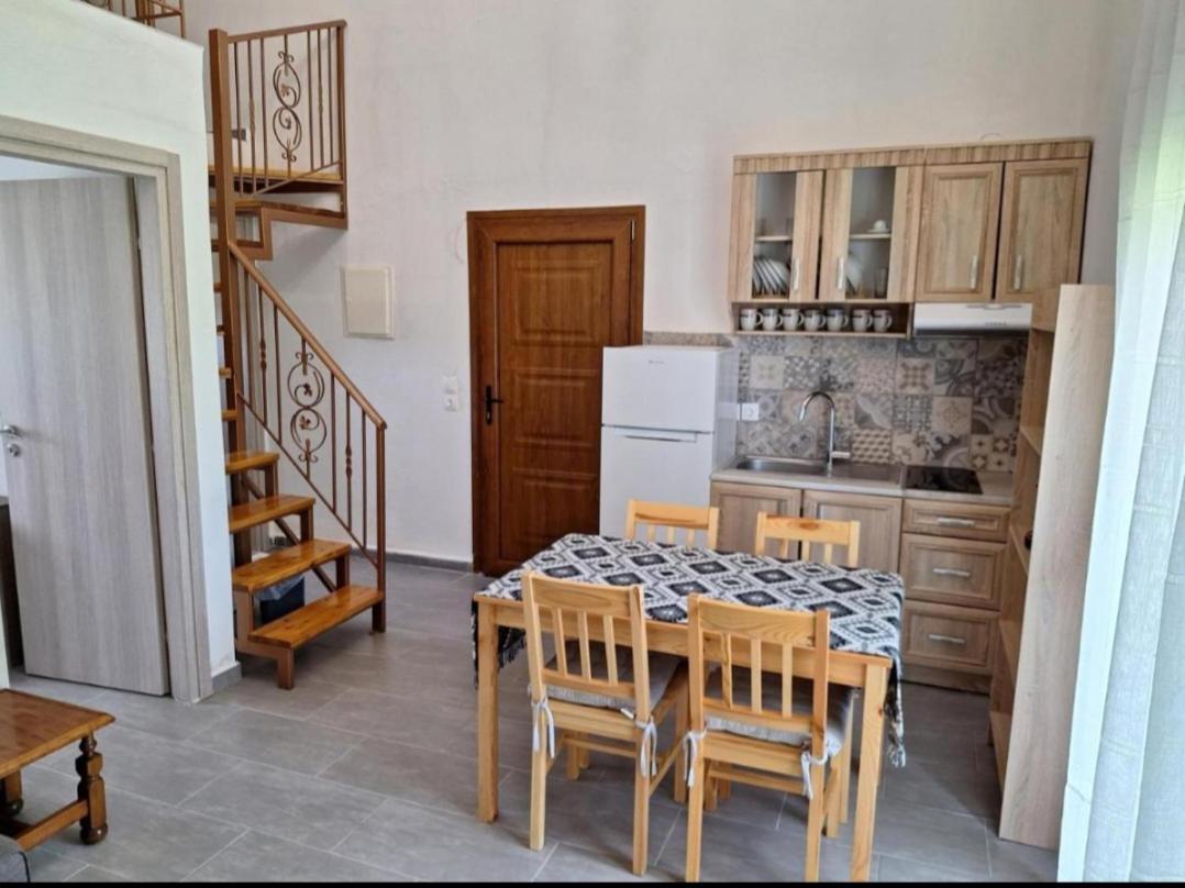 Appartamento To Petrino Spiti Possidi Camera foto